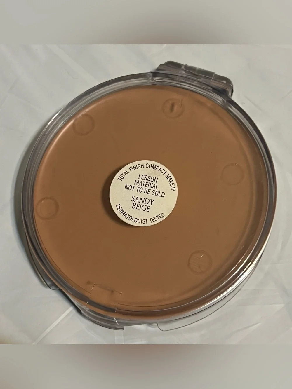 Merle Norman Total Finish Compact Makeup Sandy Beige